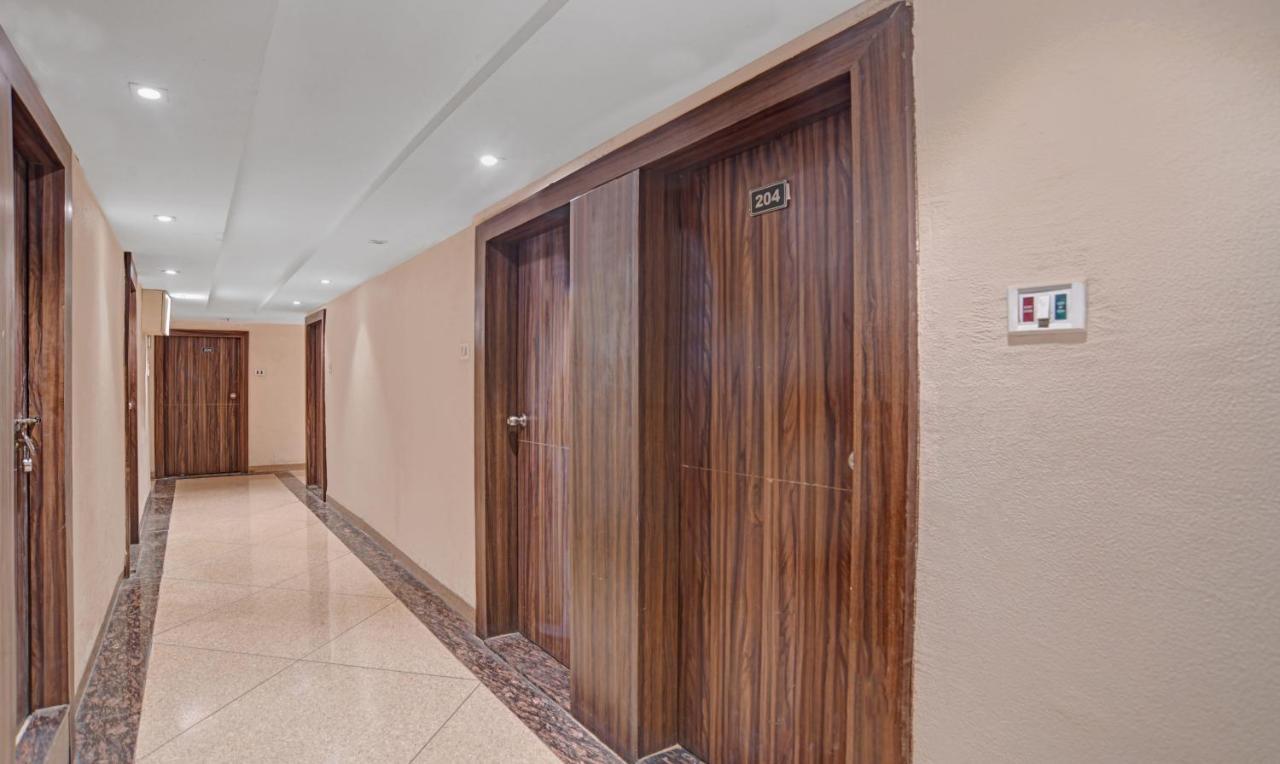 Treebo Trend Royal Galaxy Park Hotel Indore Bagian luar foto